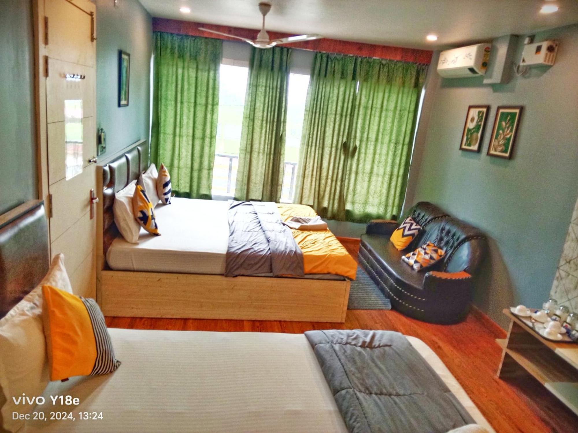 The Promise Hotel And Resort Tajpur Luaran gambar